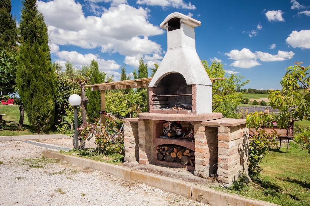 Agriturismo Podere Camollia Costalpino Ngoại thất bức ảnh